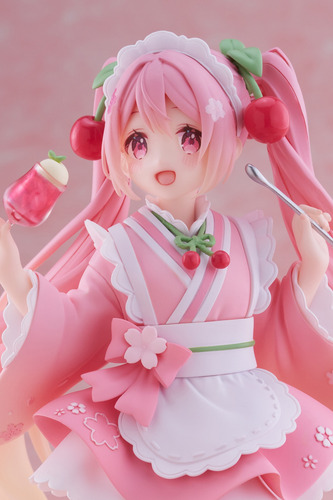 Figura Sakura Miku (japanese Cafe Ver.) Newly Written Taito