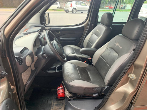 Fiat Doblo 1.8 Adventure Locker Flex 5p 2009 6 Lugares