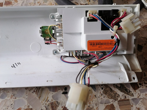 Panel De Control Centro De Lavado Frigidaire (Usado)