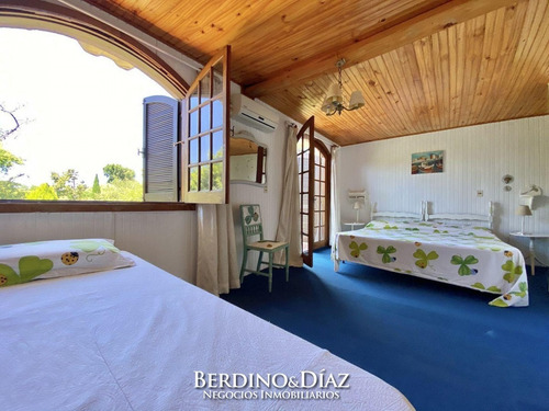 Casa - Playa Mansa Oportunidad Playa Mansa- Ref: 795