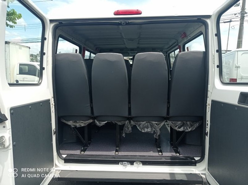 Imagem 8 de 11 de Citroën Jumper 2.3 Hdi 33m 15l 5p