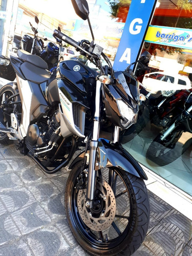 Imagem 5 de 8 de Yamaha Fz25 Fazer 250 Abs 2019 Preta Único Dono
