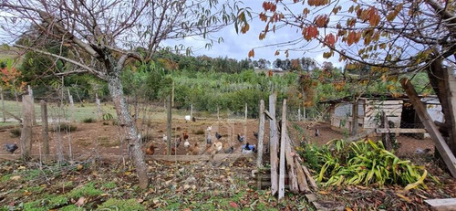 Dos Casas En Incluidas De 3 Y 4 Dormitorios ,dos Baños C/u