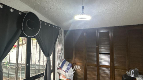 Casa En Tetelpan, Álvaro Obregón Con 3 Recámaras, 200 M², Id: 154850