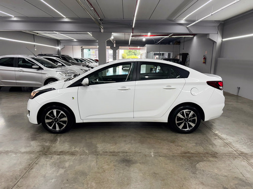 Hyundai HB20S 1.6 Style Flex Aut. 4p