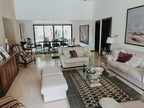 Casa Moderna Con Exceletes Acabados De Primera En Venta Ubicada En La Viña Valencia Carabobo Venezuela Cod 25-1591 Eloisa Mejia