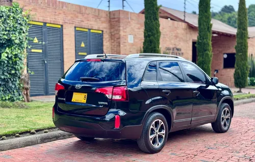 Kia Sorento 2.4 Radical 4x2