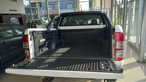 Imagen 17 de 19 de Ford Ranger Fx-4 4x4 At