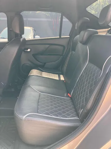 Renault Logan 1.6 Privilege / Intens