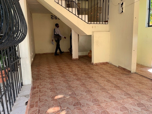 Imagen 21 de 27 de Vendo Edificio De 3 Apartamentos En Alma Rosa Primera