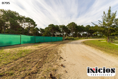 Lote En Barrio Cerrado Punta Medanos - B795