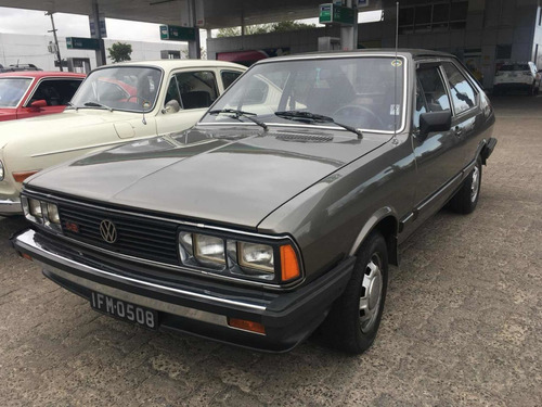 Volkswagen Passat Ls Village