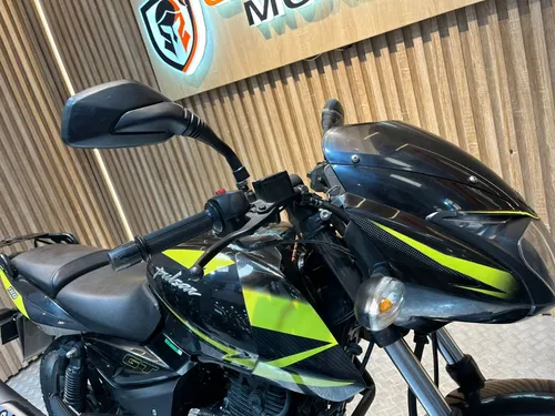 Bajaj Pulsar 180 Fi 2022