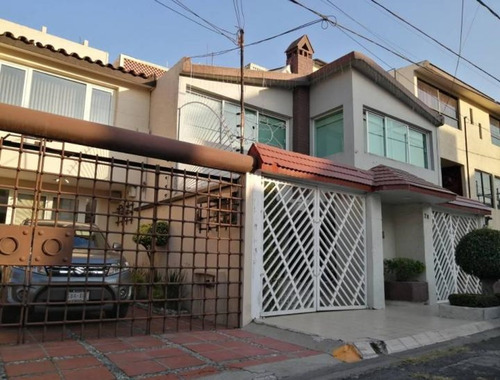 Imagen 1 de 10 de Casa De Remate En Tlalnepantla De Baz Scs