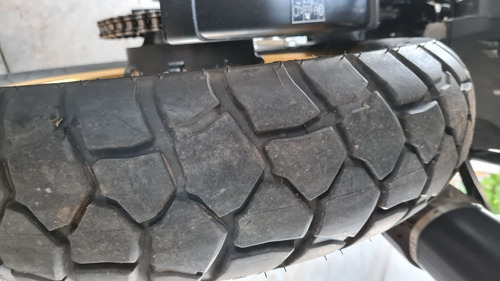 Imagen 8 de 13 de Honda Crf 1000l Africa Twin Manual Con Accesorios