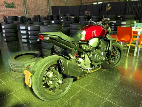 Imagen 7 de 15 de Honda Cb 1000r