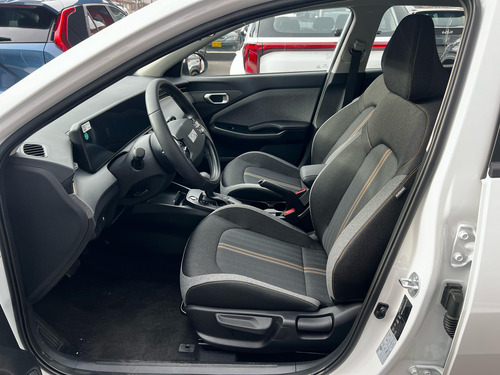 Kia K3 Cross 1.6 Zenith