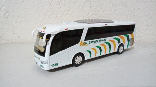 Autobús Irizar I5 Escala 1/64 Estrella De Oro Blanco 