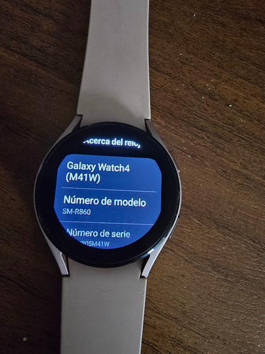 Samsung Galaxy Watch 4 40mm Aluminio Silicona (Usado)