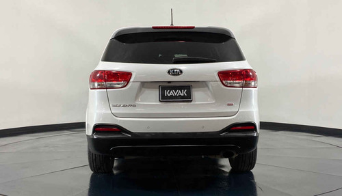 Imagen 5 de 15 de 117332 - Kia Sorento 2017 Con Garantía