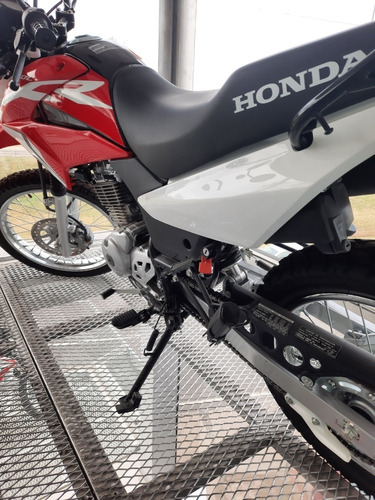 Imagen 7 de 15 de Honda Xr 150 2018 S/uso Fcia C/tarj Titan Xr Glh Motopier
