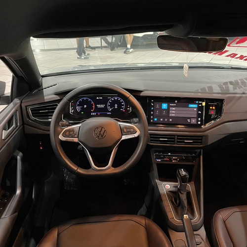 Volkswagen Virtus 1.0 200 TSI HIGHLINE AUTOMÁTICO