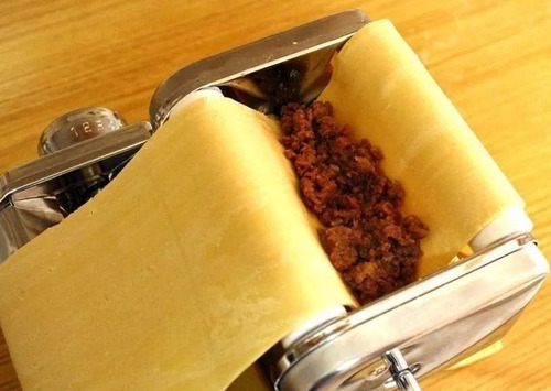 Imagen 8 de 10 de Maquina Fabrica De Pastas Fideos+ Raviolera + Masa Excelente Ideal Para Cocinas Hogar Gastronomia Fácil De Usar