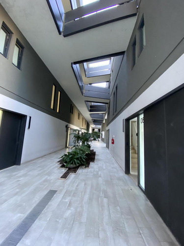 Departamento 2 Ambientes En Venta - Beccar-vias/rolon