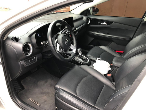 Imagen 12 de 14 de Kia Forte 2019 Piel, Q/c, Camara Rev. Excelentes Condiciones