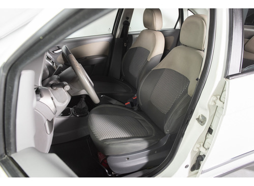 Fiat Grand Siena 1.6 MPI ESSENCE 16V FLEX 4P MANUAL