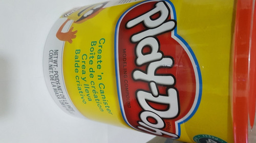 Imagen 1 de 10 de Play-doh Cubo Grande Con Muchos Accesorios Nuevo Imatoys