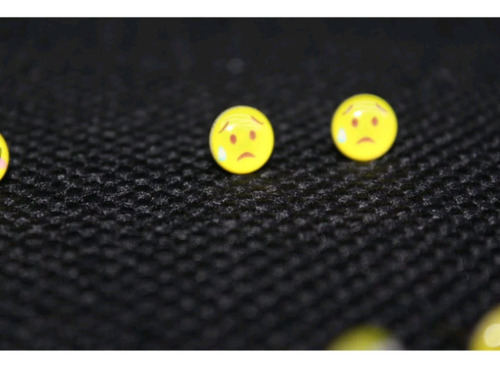 Par De Brincos Emoji Emoticon Super Lindos Whatsapp