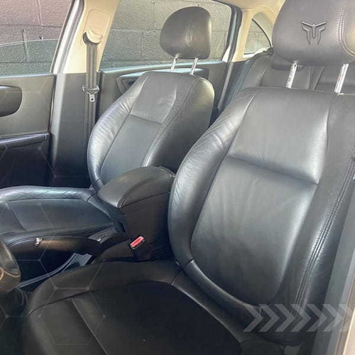 Imagem 8 de 10 de Citroen C4 Pallas20exm