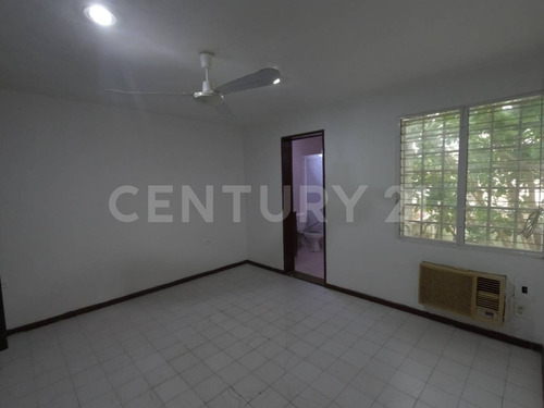 Casas En Renta Ubicada En C De Comercio Norte, Mérida Yucatán