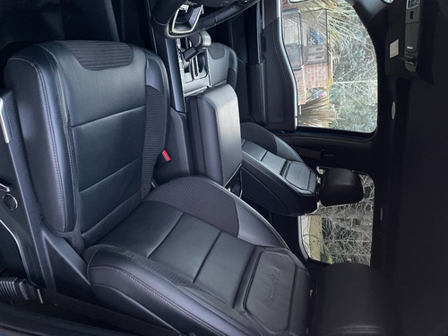 Imagen 12 de 14 de Ford F150 Raptor