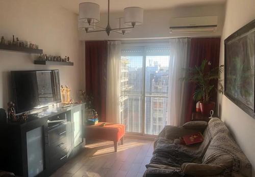Departamento En Venta - 3 Dormitorios 2 Baños - 70mts2 - Parque Patricios