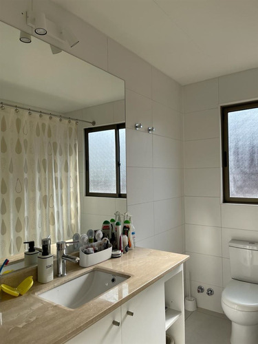 Casa En Arriendo En Lo Barnechea