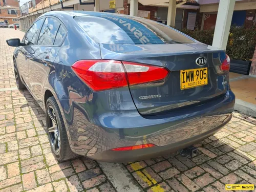 Kia Cerato Pro 1.6cc Mt Aa 4x2