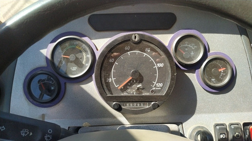 Marcopolo W8