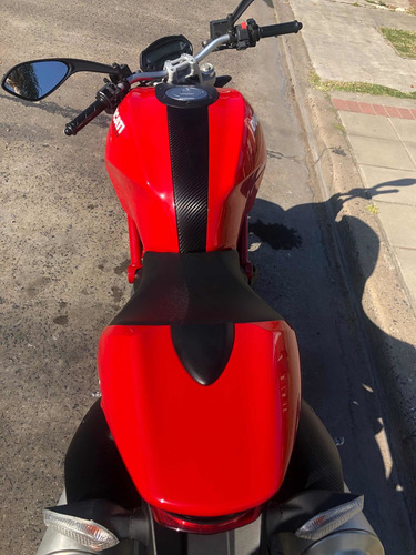 Imagen 7 de 15 de Ducati Monster 696