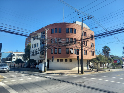 Edificio En Calle Caupolicán