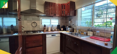 Imagen 3 de 17 de Casa En Venta En Villa Ballester