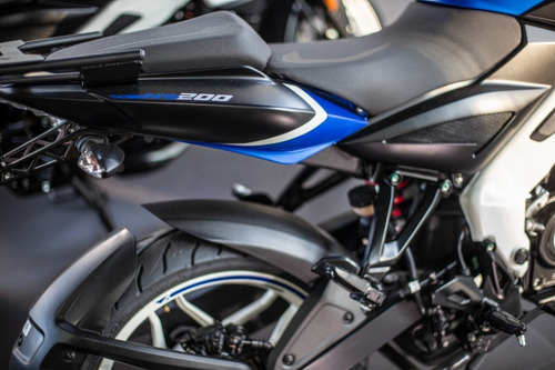 Imagen 19 de 19 de Bajaj Rouser 200 Ns Lidermoto Martinez Colores Disponibles