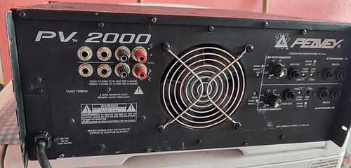 Poder Peavey Pv 2000 Negro 2 Kw (Usado)