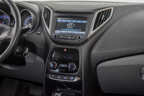 Imagem 7 de 14 de Hyundai Hb20 Premium 1.6 2018