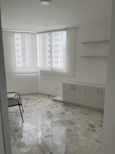 Apartamento En Venta Sector Pinares/pereira (279052681).