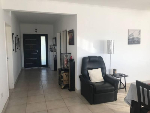 Imagen 10 de 24 de Maroto Propiedades - Vende - El Canton