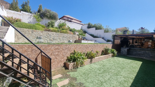 Imagen 18 de 24 de Hermosa Casa En Arriendo En Lomas De Lo Aguirre