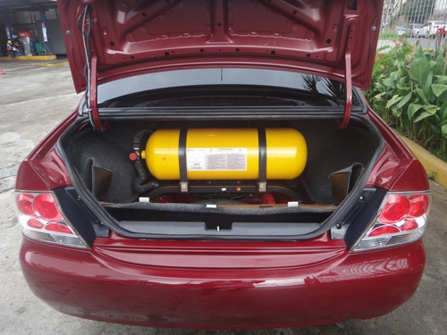 Imagen 11 de 14 de Mitsubishi Lancer Glx Automatico 1.6