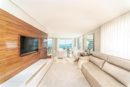 Imagem 15 de 28 de Apartamento Centro Balneário Camboriú | 3 Suítes | 236 M² | Frente Mar | 3 Vagas De Garagem - Sa01845 - 69307830